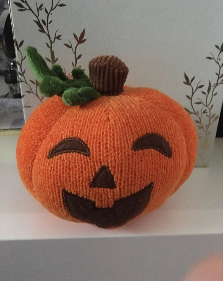 Pumpkin plush For Halloween about 5"x6"