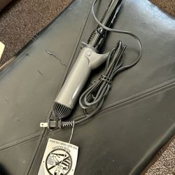 Brand New Curling Iron 