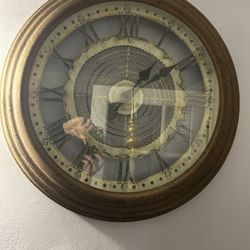 Round Industrial Gear Wall Clock 