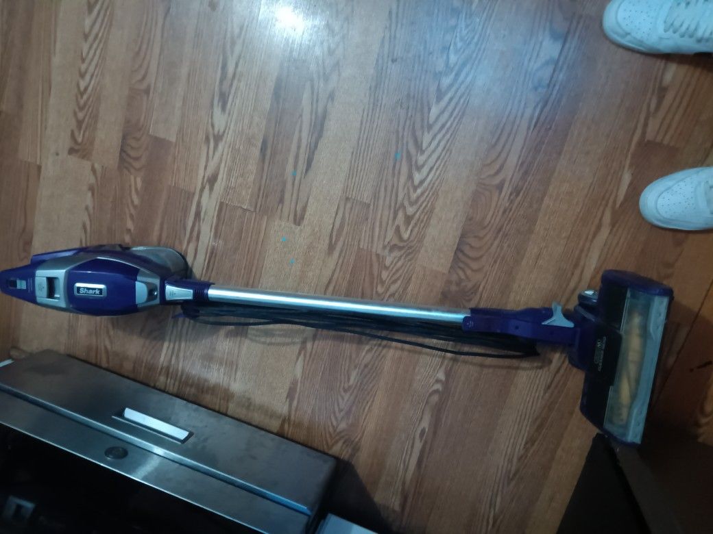 Shark Vac