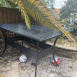 Table Cast Iron  