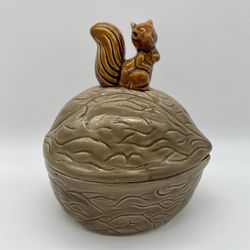 Vintage Walnut Shaped Covered Dish w/Squirrel