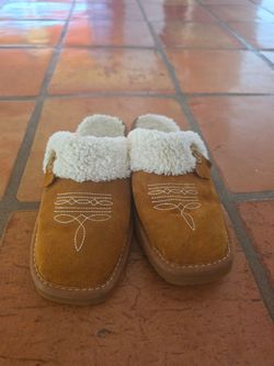 Ariat Suede Sherpa Clog Slippers