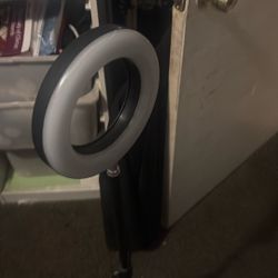 small ring light 