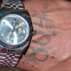  Jewelry For Sale And Burberry Sunglasses Also