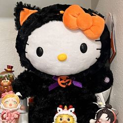 Hello Kitty Stepper Halloween Black Cat