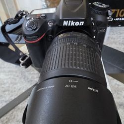 NIKON  D7100 DSLR