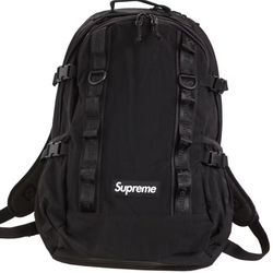 SUPREME/ESSENTIALS BAGS
