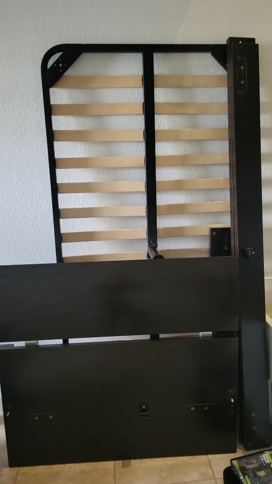 Twin Bed - With MATTRESS