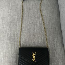 Luxury Crossbody Bag – Brand New