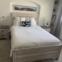 Queen Size Bedroom Set, 