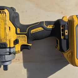 Dewalt  20 v 1/2 impact  with batt