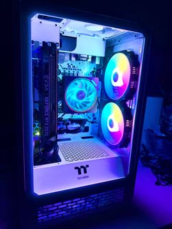 Gaming PC — Ryzen 7 3700X / RTX 2070 / 32GB RAM / 512GB M.2 SSD