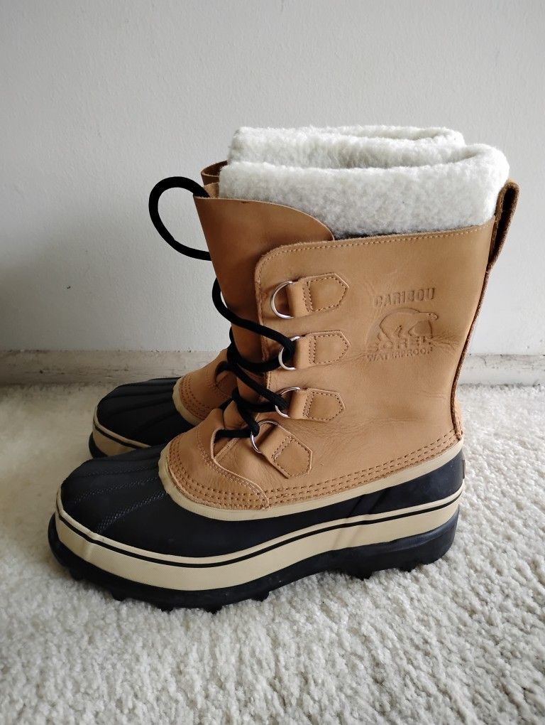 new Sorel Caribou Winter Boots
Size 8
New boots