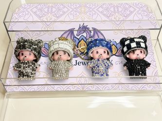 Mochici keychain