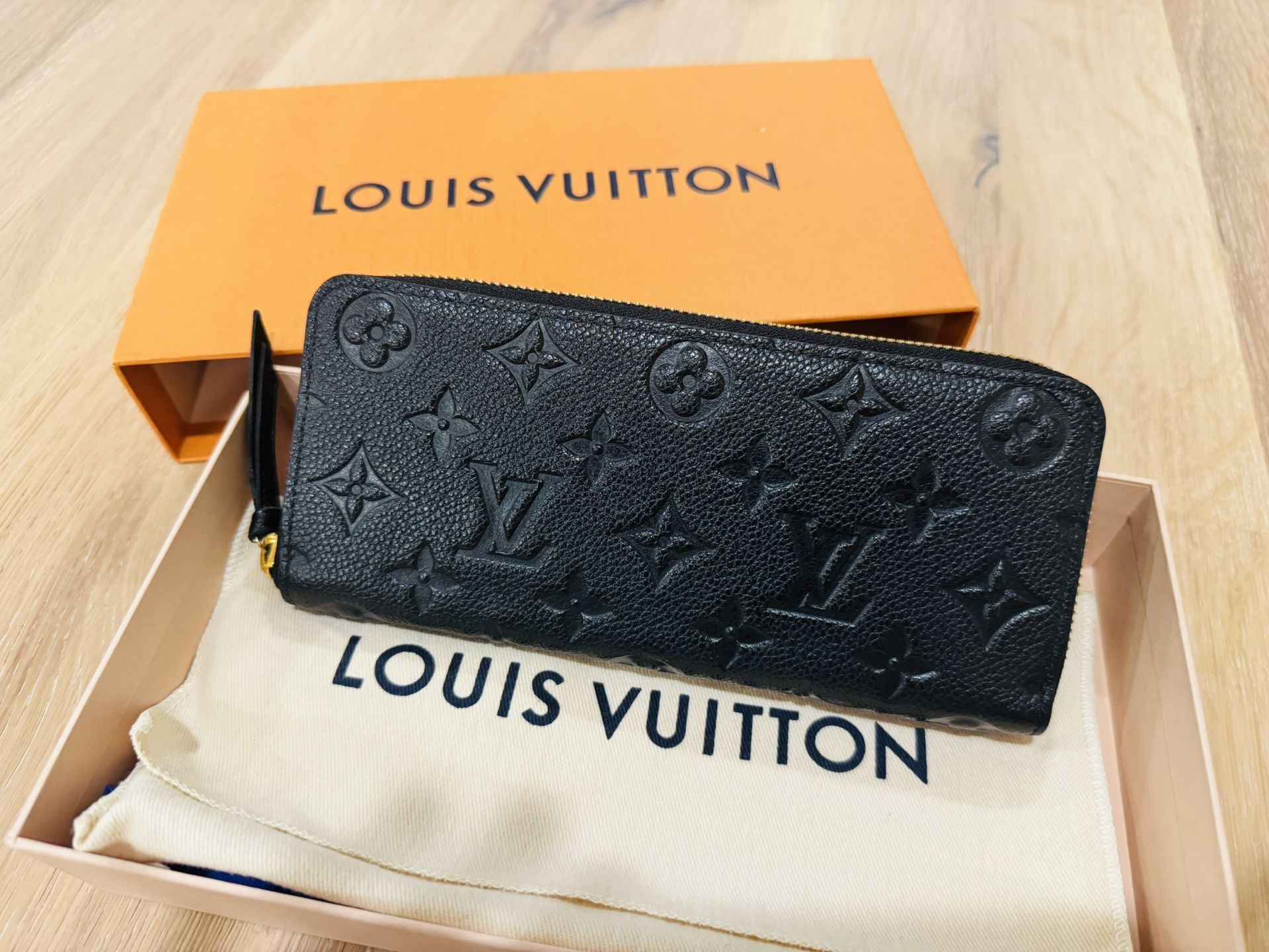 Louis Vuitton Clemence Wallet