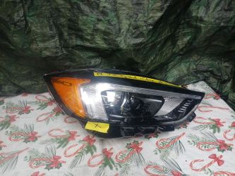 2019-22 Ford Edge Right Headlight Computer