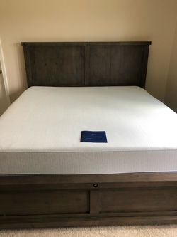 Jaxon King Bed Frame