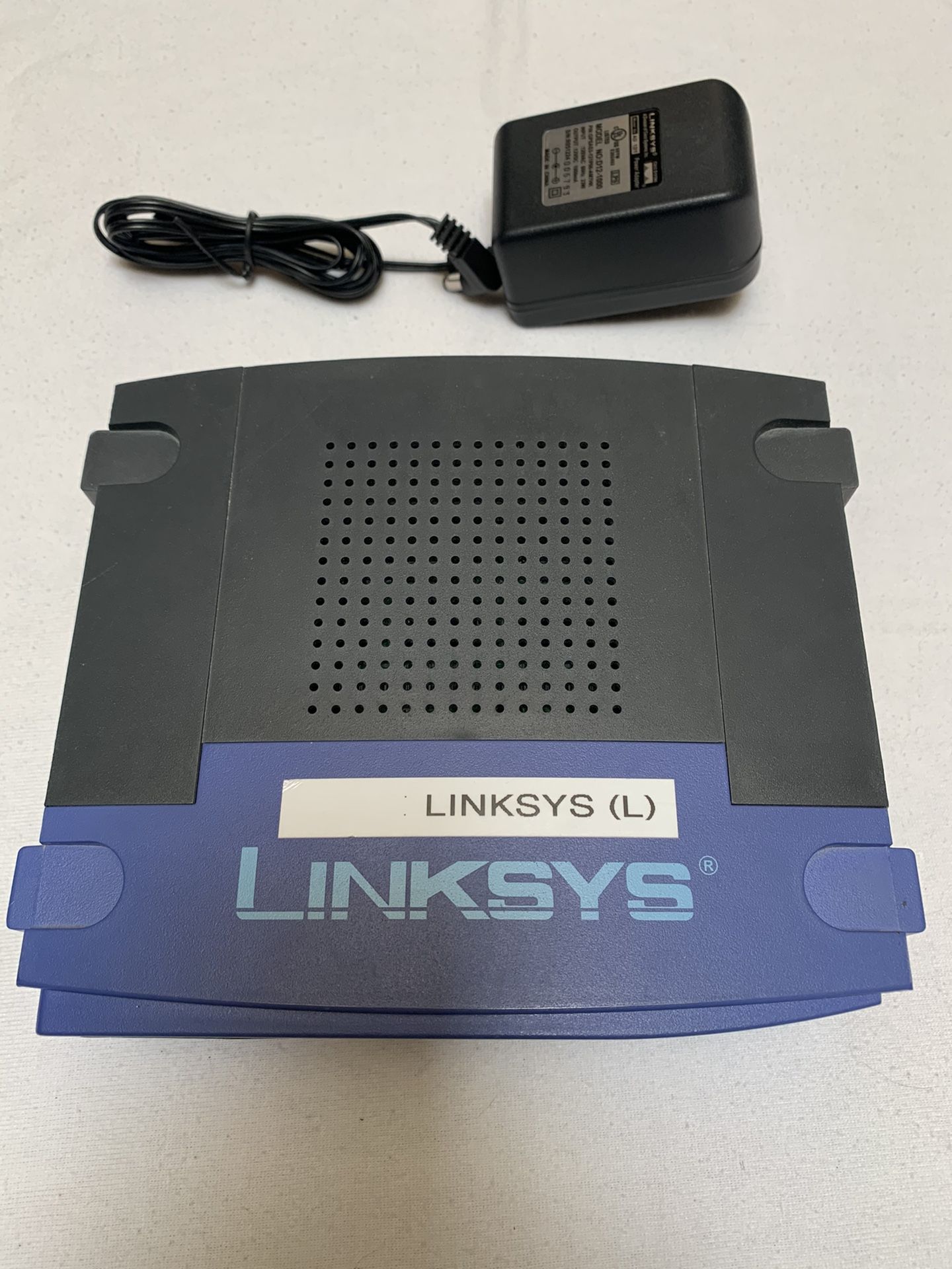 Linksys EtherFast 10/100 16-Port Workgroup Switch Mfr P/N EZXS16