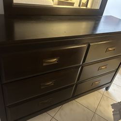 Twin Bedroom Set