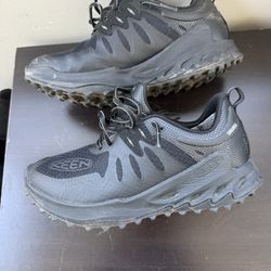 Keen Hiking Shoes