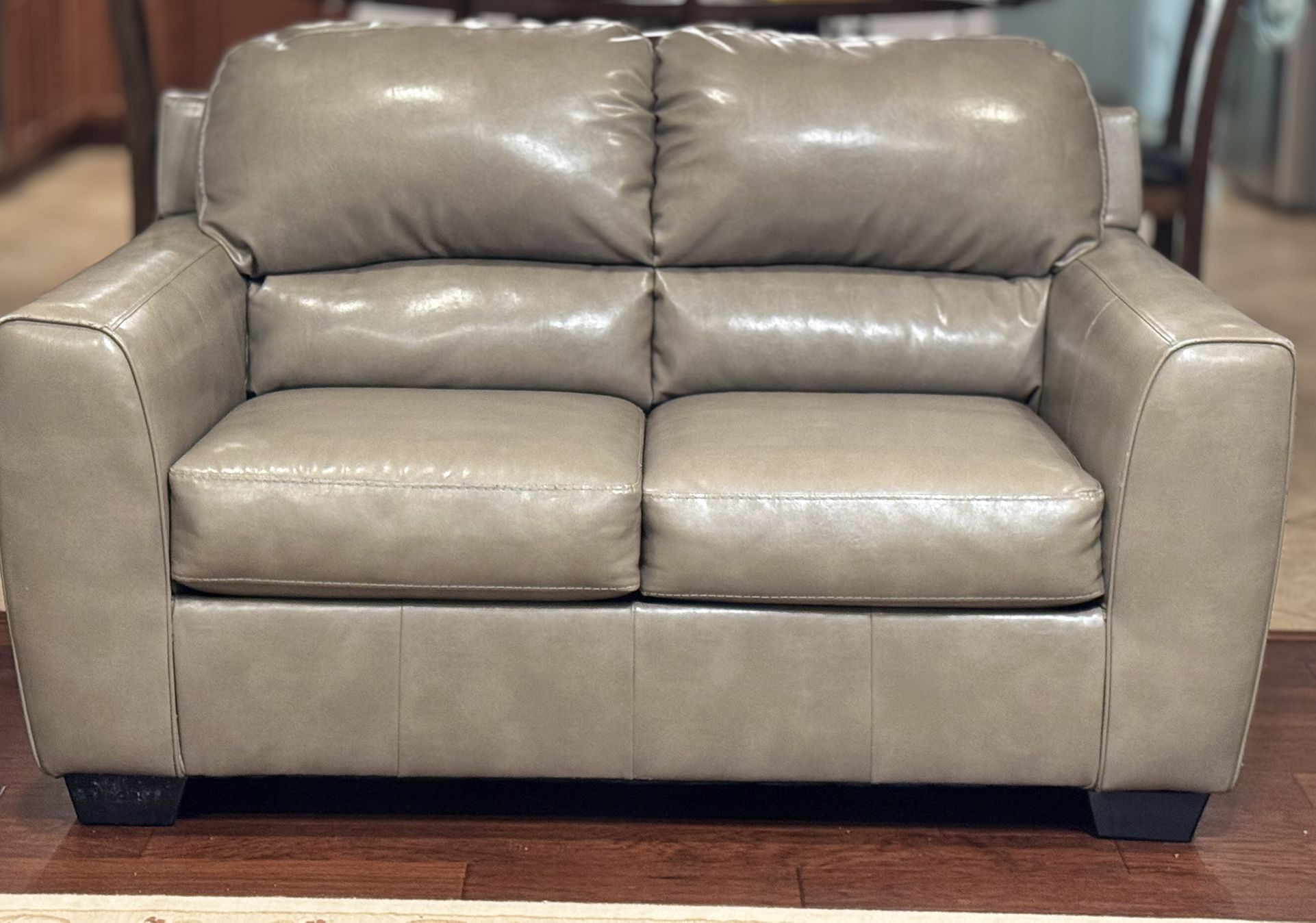 Ashley Pure 100% Leather Love Seat And Sofa - $400