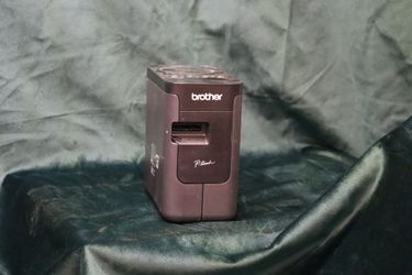 Brother PT-P750W P-Touch label maker