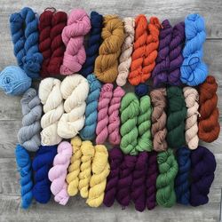 Huge Lot 5+ Pounds Full and Partial Skeins Cascade 220 or Similar Knitting Wool