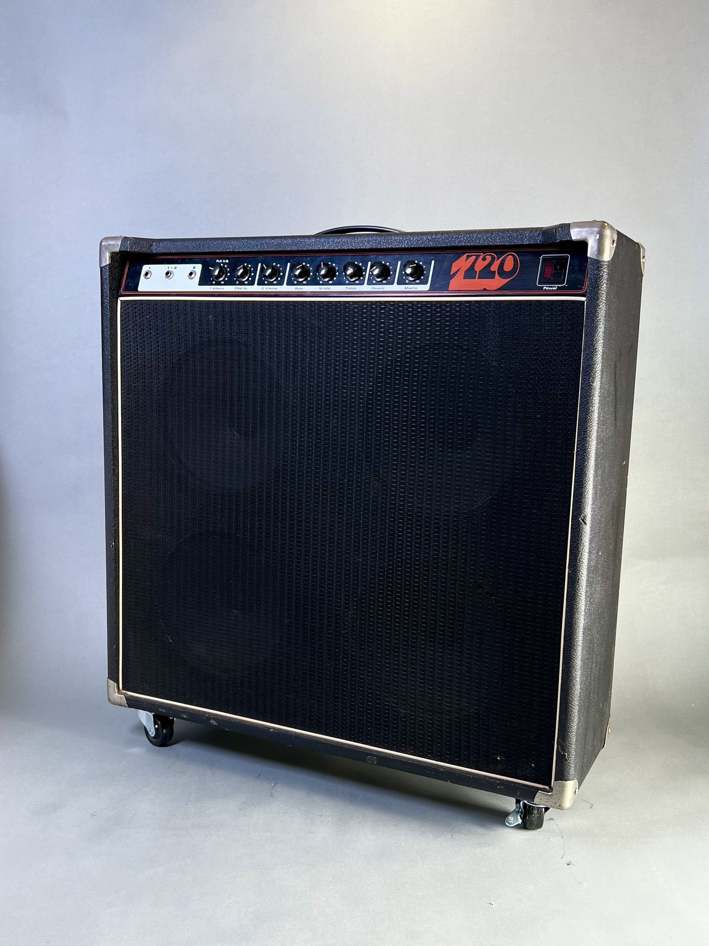 Vintage Univox S720L Solid State Combo Amp
