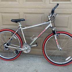 Univega Alpina 800 Mountain Bike