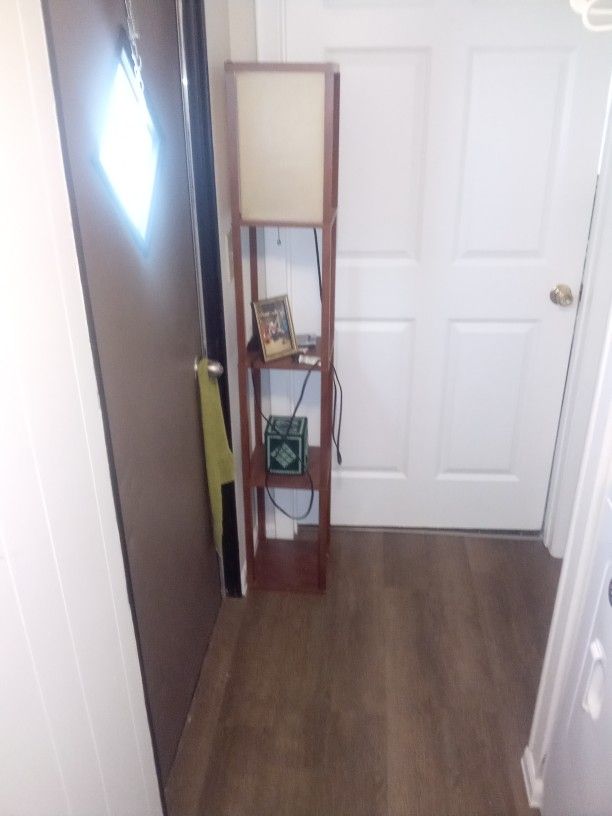 Lamp Stand With 3 Shelves 