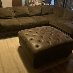Sectional Couch And Ottoman 