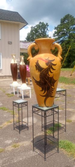New 3ft dragon inspired floor vase high quality heavy duty must pickup