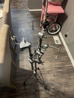 Drums Hardware 
