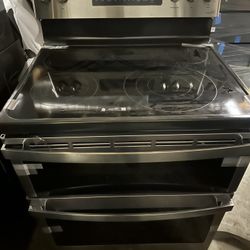 Brand New G E Profile Free Standing Double Oven Convection Oven Built Air Fryer 