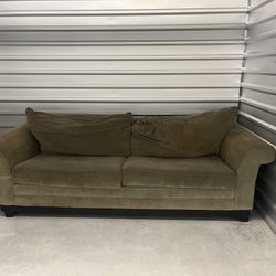 Free couch 
