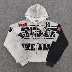 Valley Dreams Zip-Up Graphic Hoodie