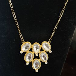 This is a beautiful Necklace with 6 Large Stones Near New