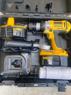 Selling a Dewalt 18V drill