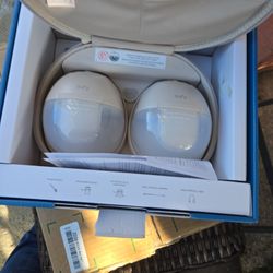 eufy Security Breast Pump S1 Pro, Heated Wearable, Slim Hands-Free with Industry-Leading HeatFlow Tech, Wireless Charging Case, App-Controlled OptiRhy