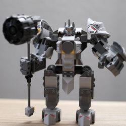 Reinhardt Lego