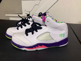 Kids white Jordan’s
