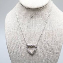 18K White Gold Necklace W/ Diamond Heart Charm (0.80 CTW) (Length 18")