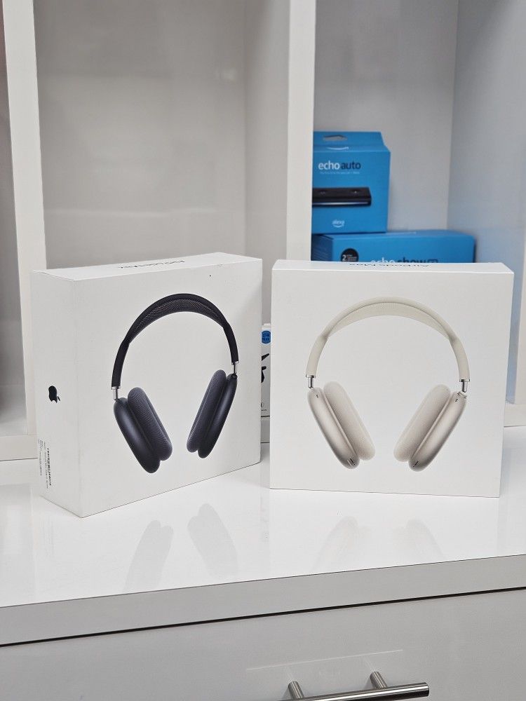 Apple Airpods Max (Lightning Cable) Brand New