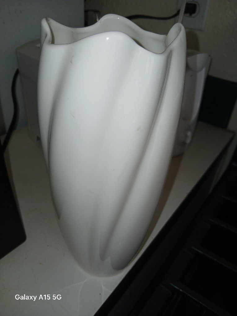 Bone China Vase