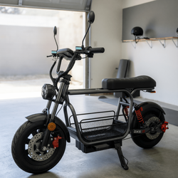 Iscooter Dx5 eBike – Like New, 35 mph, 35-Mile Range - Plymouth, MA