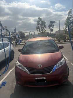 2013 Toyota Sienna