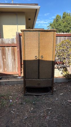 Woven (Whicker) TV cabinet (armoire)