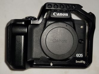 Canon M50 Mirrorless Camera W/ Smallrig Cage and 2 Batteries