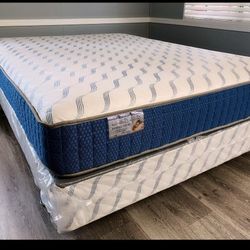 Queen Size Supreme Orthopedic Mattress And Boxspring 